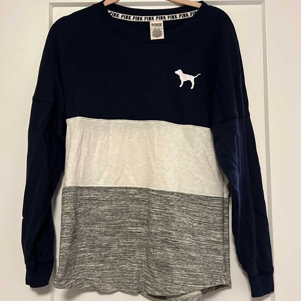 Women’s X-Small Victoria Secret PINK Long Sleeve Crewneck